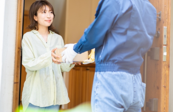 商品梱包後、着払いで発送してください。