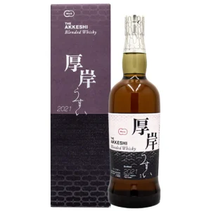 Bottle of Akkeshi Blended Whisky with purple 2021 box, label shows Japanese characters.